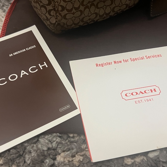 VINTAGE AUTHENTIC COACH SIGNATURE PURSE, WALLET AND MORE - Picture 6 of 16